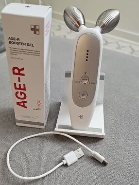 AGE-R Derma EMS Shot And AGE-R Booster Gel Serum